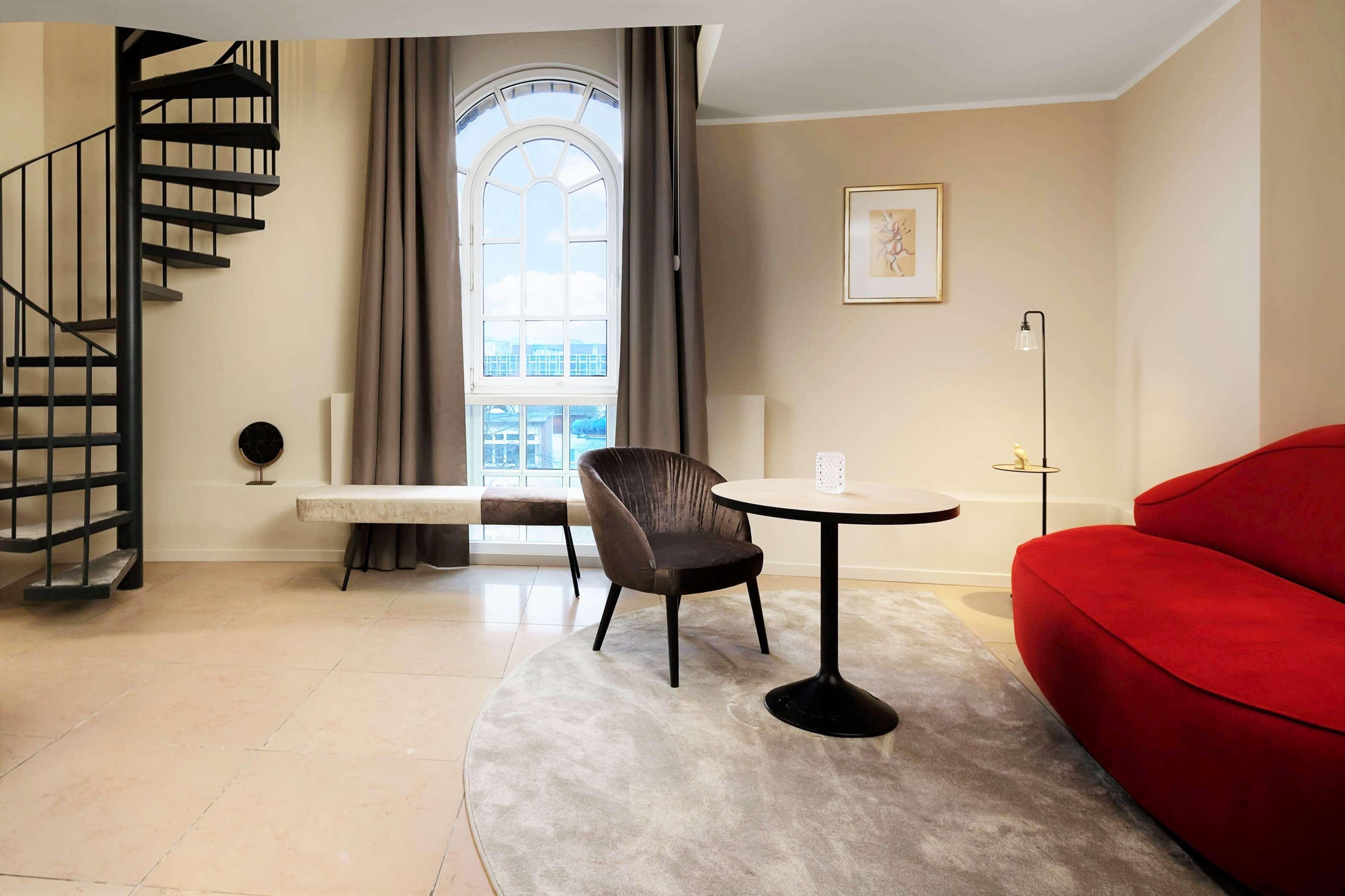 Wasserturm Hotel Cologne, Curio Collection By Hilton מראה חיצוני תמונה